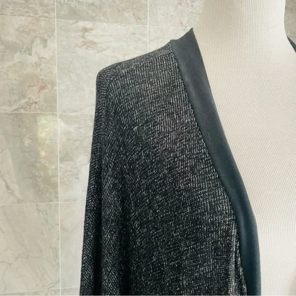 T Party Open Front Crochet Cardigan - Picture 3 of 7